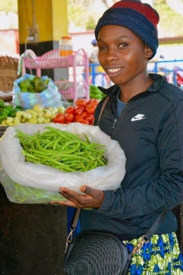 Market Linkages and Financial Inclusion